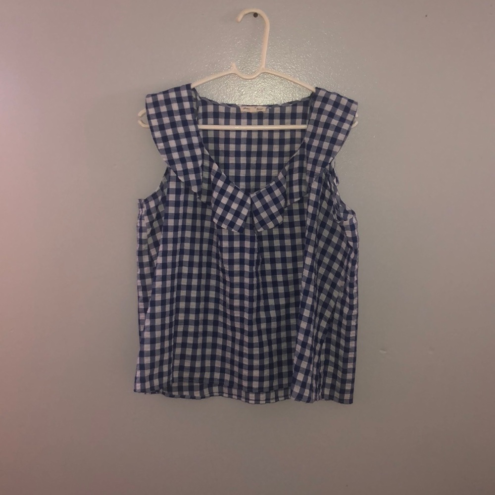 Checkered tank.